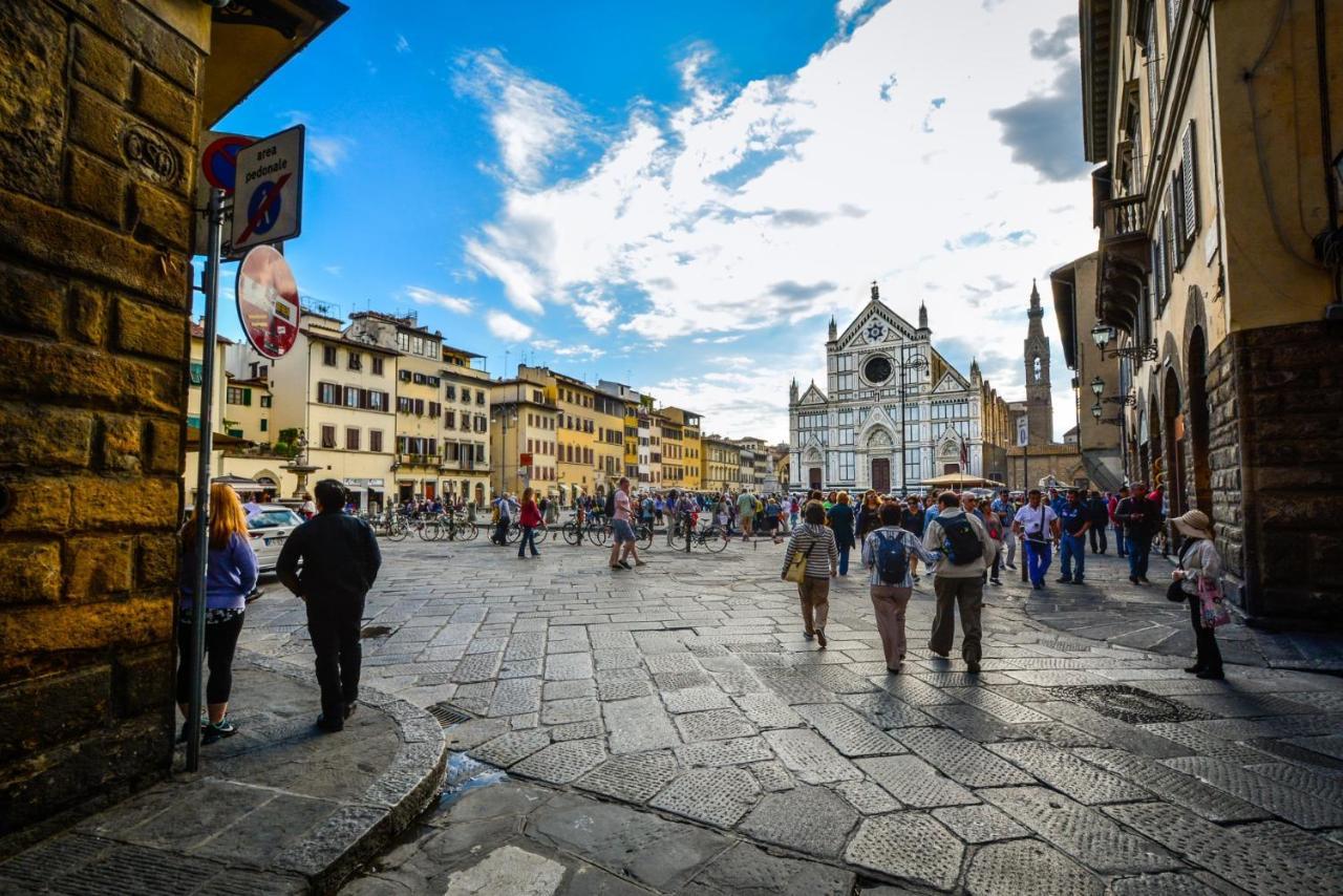Historic Center Palace - Huge 4 Bedrooms Santa Croce Apartment - By LikehomeFlorens Exteriör bild