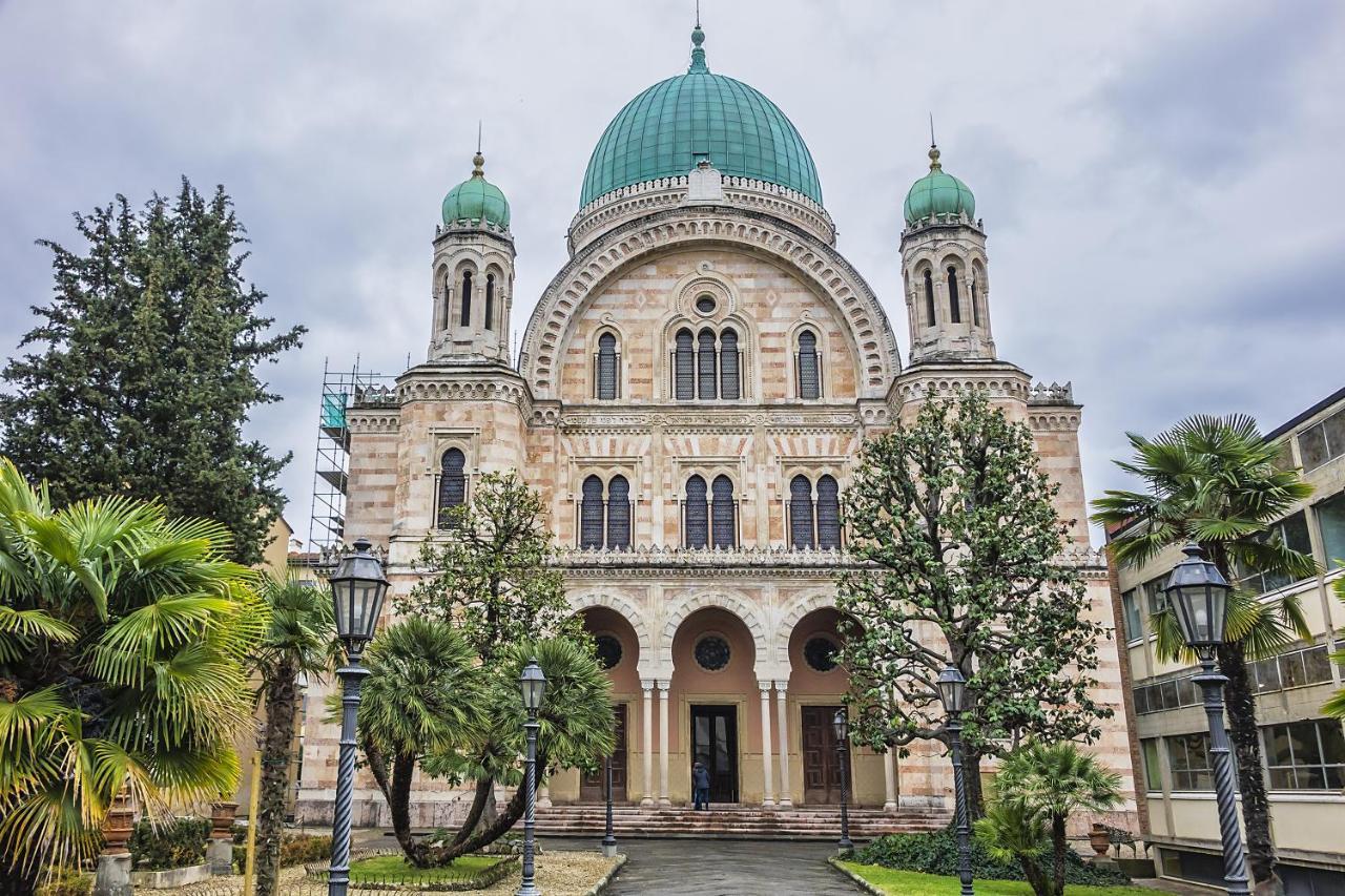 Historic Center Palace - Huge 4 Bedrooms Santa Croce Apartment - By LikehomeFlorens Exteriör bild